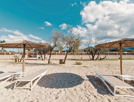 Almyros Beach Resort & Spa