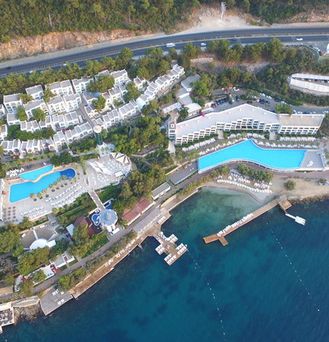 Blue Dreams Resort