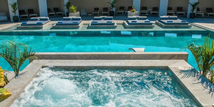 Hotel Matheo Villas & Suites