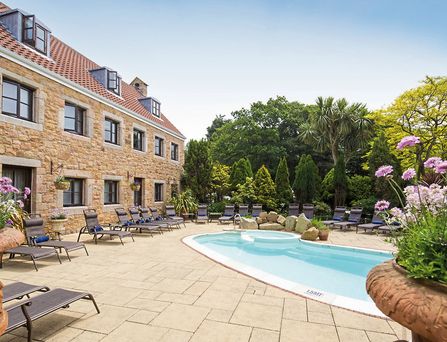 Greenhills Country House Hotel And Restaurant