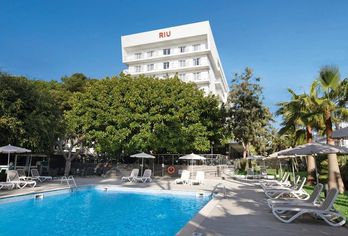Hotel Riu Festival