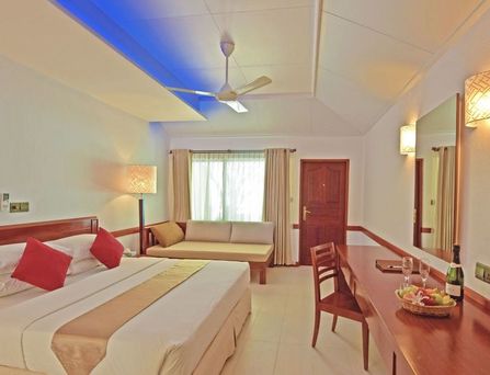 Villa Park Sun Island