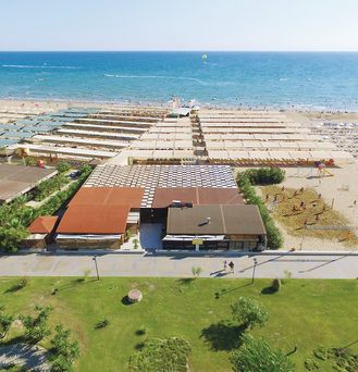 Hane Family Resort