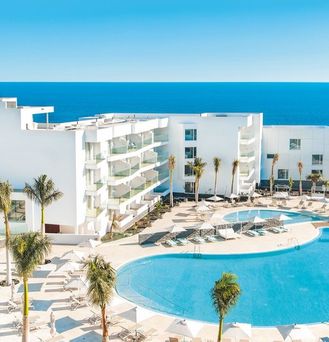 Hotel Lava Beach