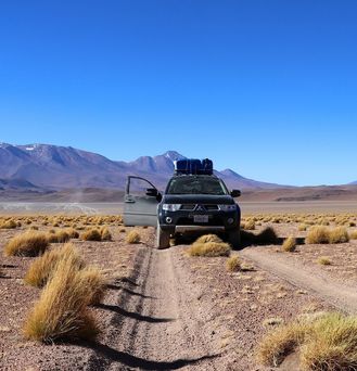 bolivia-3032596_1920_1058x1058.jpg