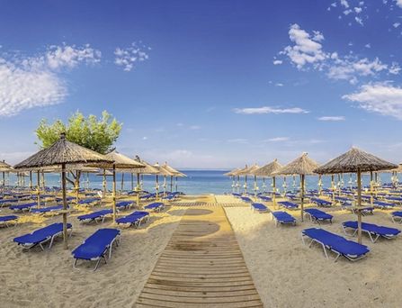 Lagomandra Beach Hotel