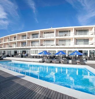 Lagoon Beach Hotel & Spa