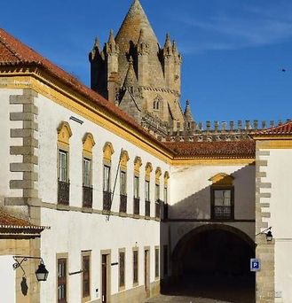 Pousada Convento Évora - Historic Hotel