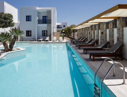 Golden Bay Hotel & Bungalows