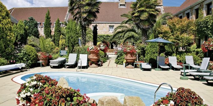 Greenhills Country House Hotel & Restaurant