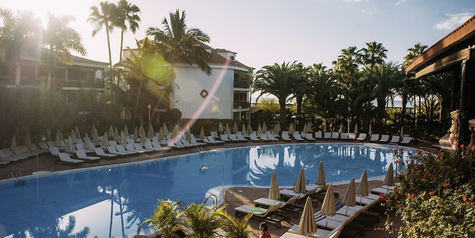 Hotel Parque Tropical