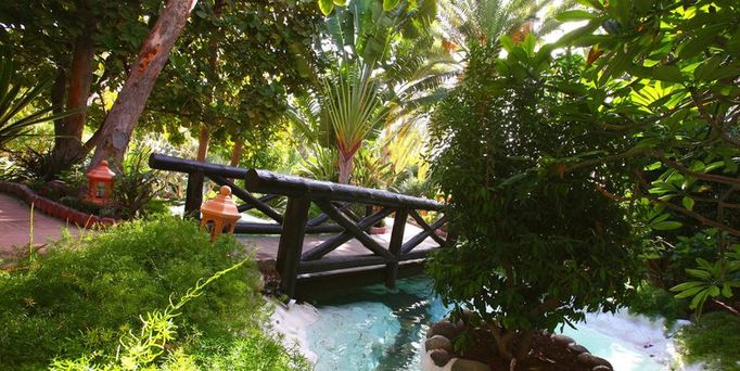 Hotel Parque Tropical
