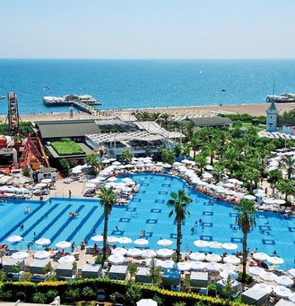 Delphin Imperial Hotel