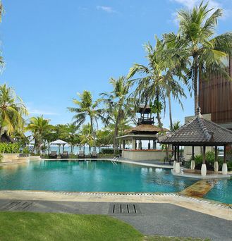 Candi Beach Resort & Spa