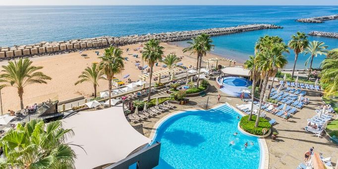 Calheta Beach