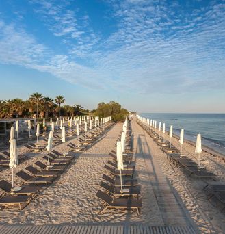 Caravia Beach Hotel & Bungalows