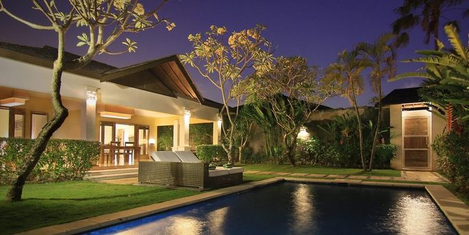 Villa Seminyak Estate & Spa