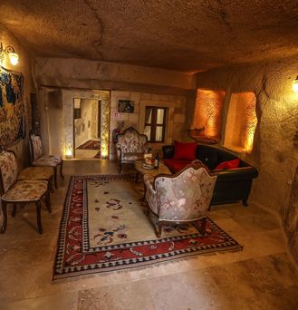 Außergewöhnliche Hotels: Innenbereich eines Höhlenhotels