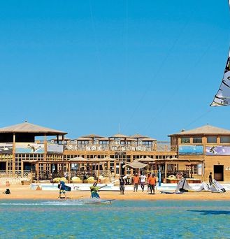 The Breakers Diving & Surfing Lodge